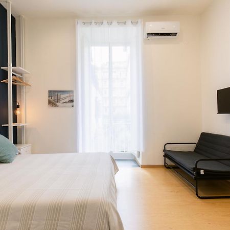 Calaba Chiaia Apartment Naples Luaran gambar