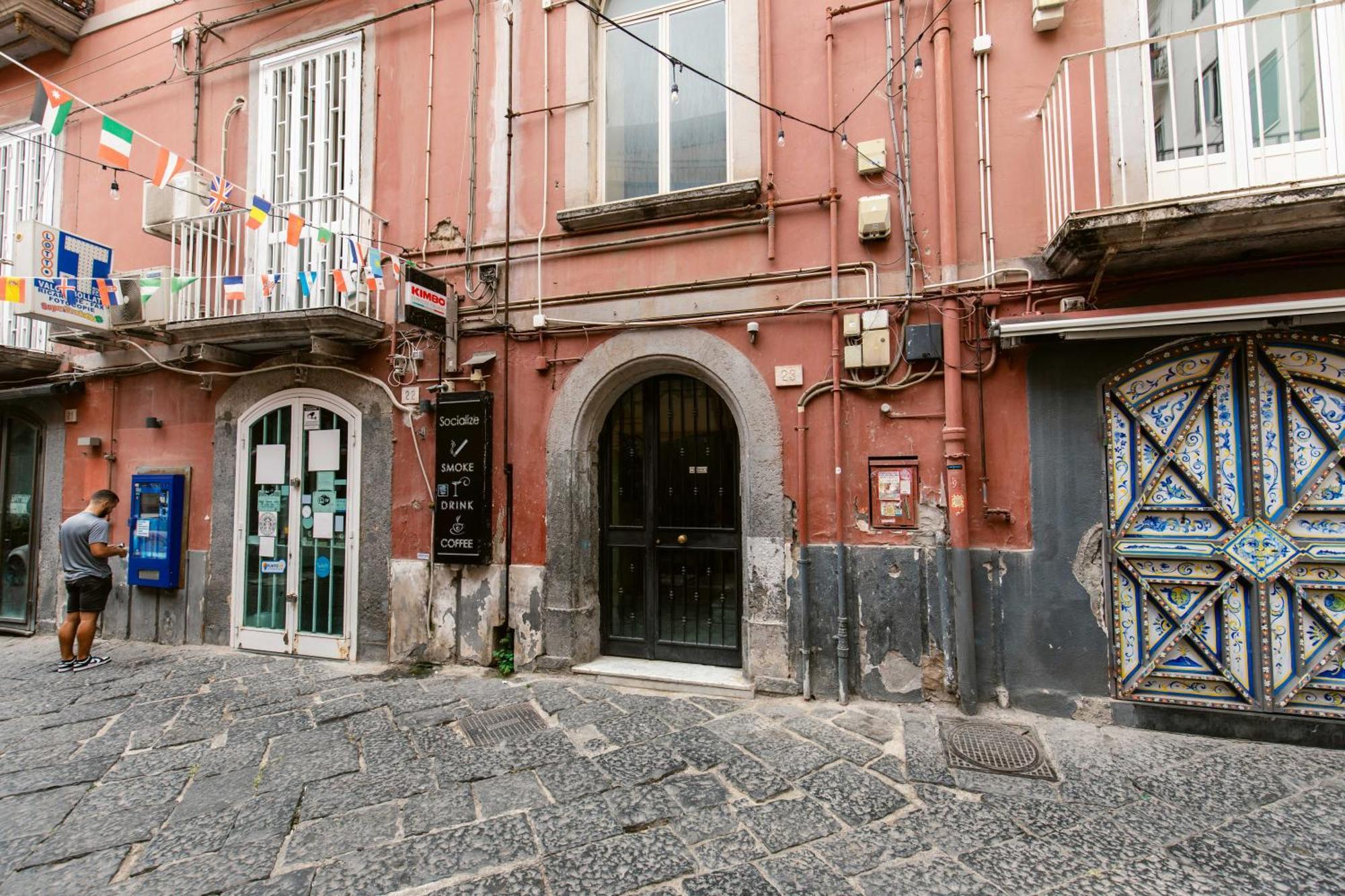 Calaba Chiaia Apartment Naples Luaran gambar